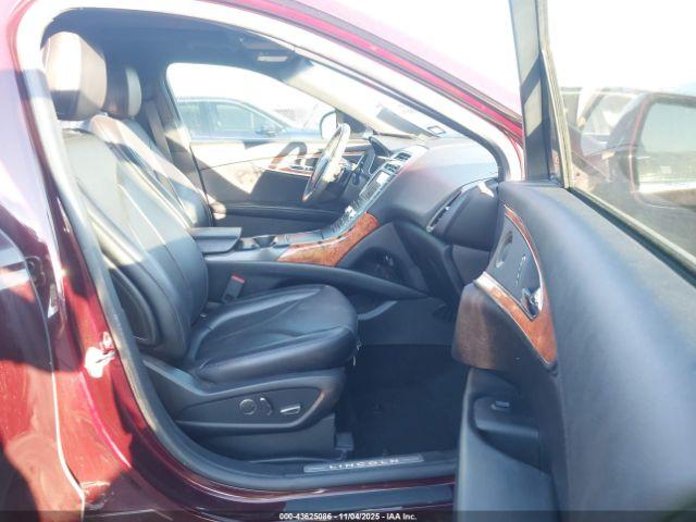 Lincoln Nautilus Reserve Image 7