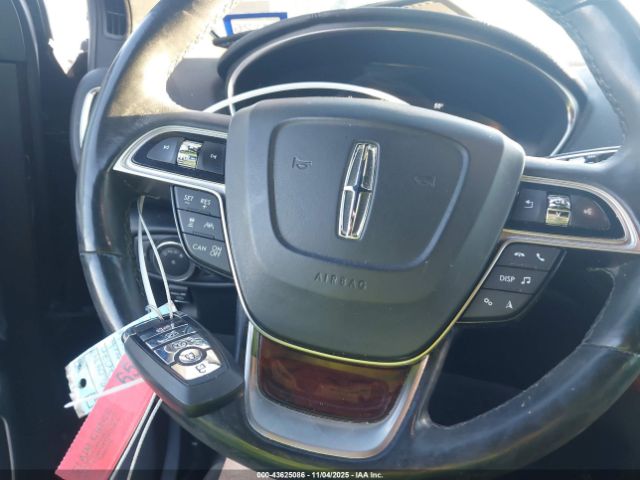 Lincoln Nautilus Reserve Image 9