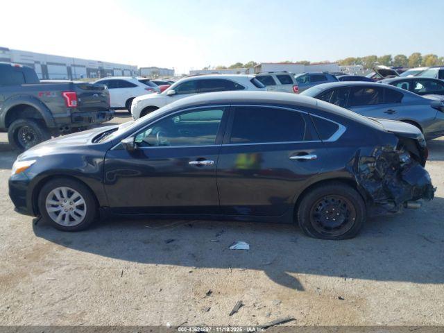Nissan Altima 2.5 S Image 11