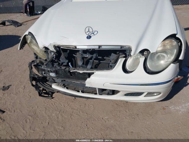 Mercedes-Benz E-Class Image 5