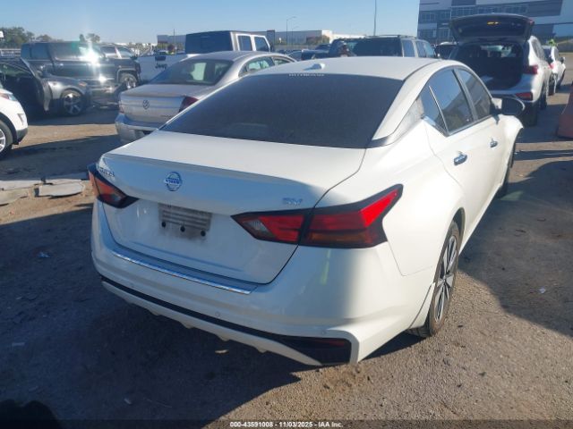 Nissan Altima Sv Fwd Image 14