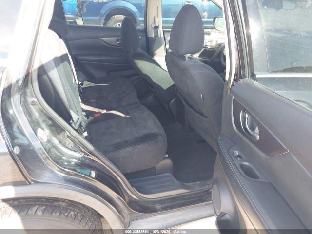 Nissan Rogue Image 4