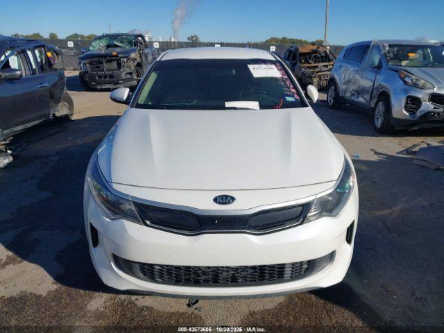 Kia Optima Image 14
