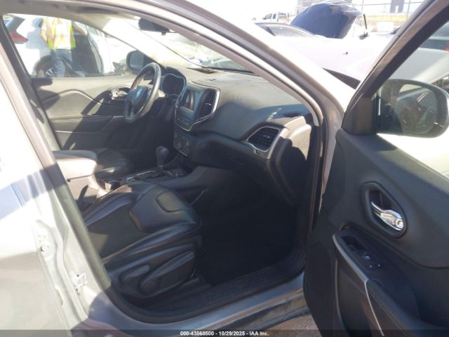 Jeep Cherokee Latitude Plus Fwd Image 11