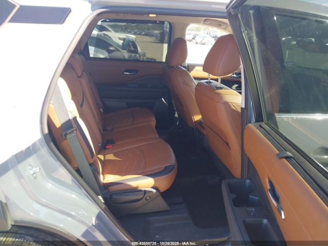 Nissan Pathfinder Platinum 4wd Image 14