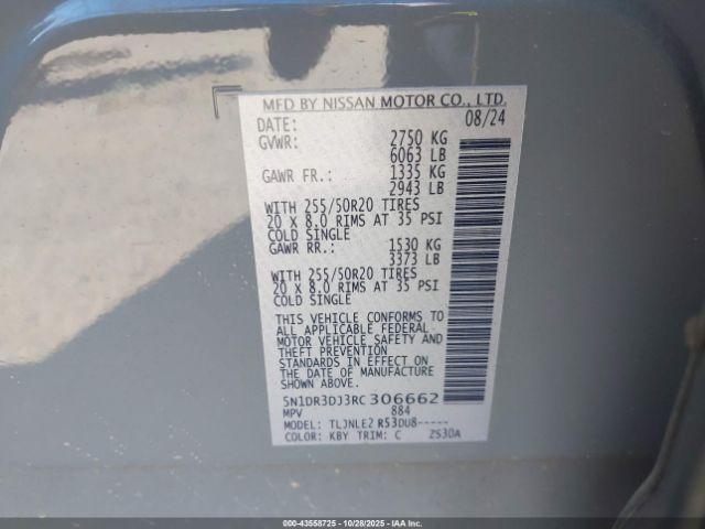 Nissan Pathfinder Platinum 4wd Image 12