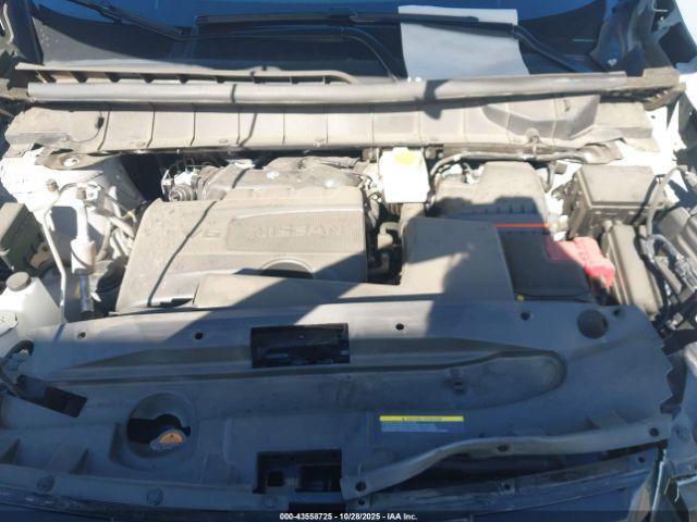 Nissan Pathfinder Platinum 4wd Image 4