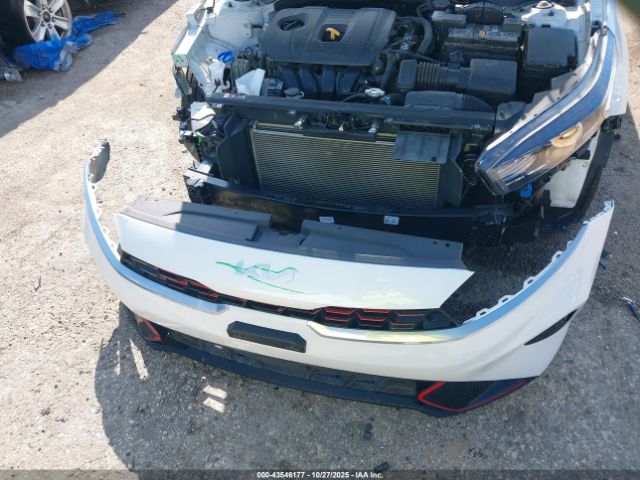 Kia Forte Gt-line Image 2