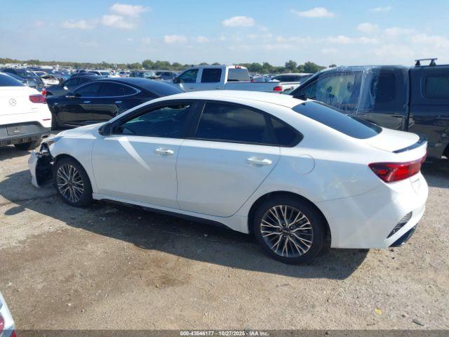 Kia Forte Gt-line Image 17