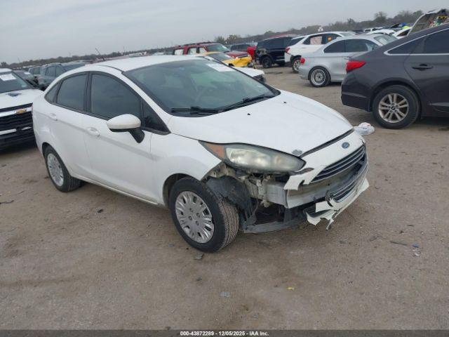  Salvage Ford Fiesta