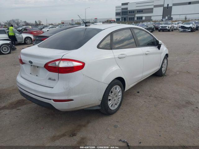 Ford Fiesta S Image 9