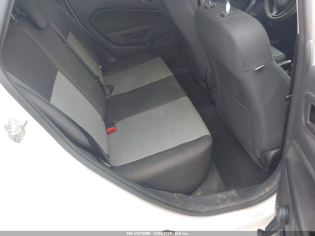 Ford Fiesta S Image 12