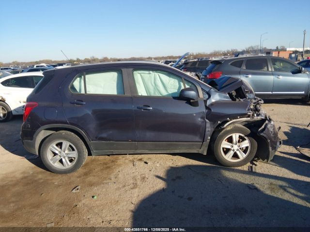 Chevrolet Trax Ls Image 9