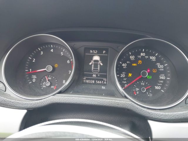 Volkswagen Passat 1.8t S Image 4