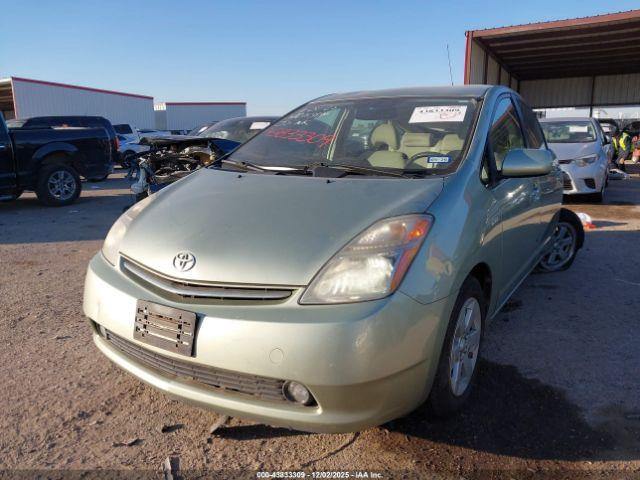 Toyota Prius Image 8