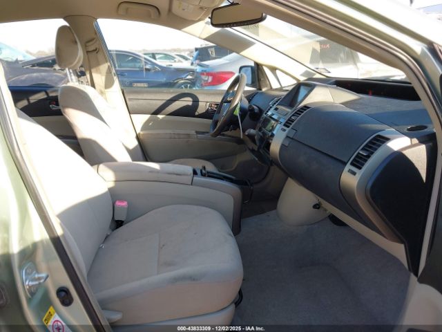 Toyota Prius Image 14