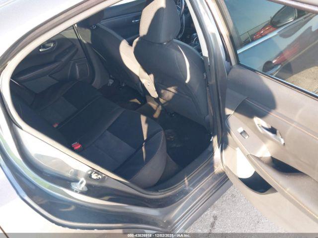 Nissan Sentra Sr Xtronic Cvt Image 4