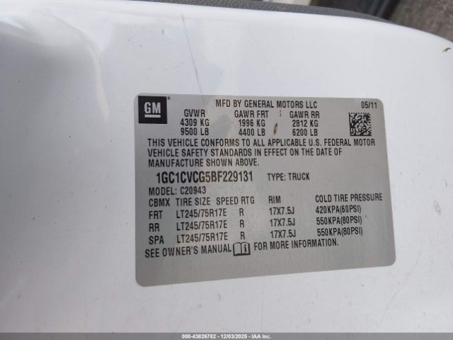 Chevrolet Silverado 2500 Work Truck Image 6