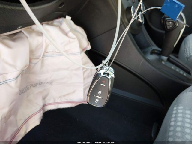 Chevrolet Sonic Fwd  1fl 5-door Image 11