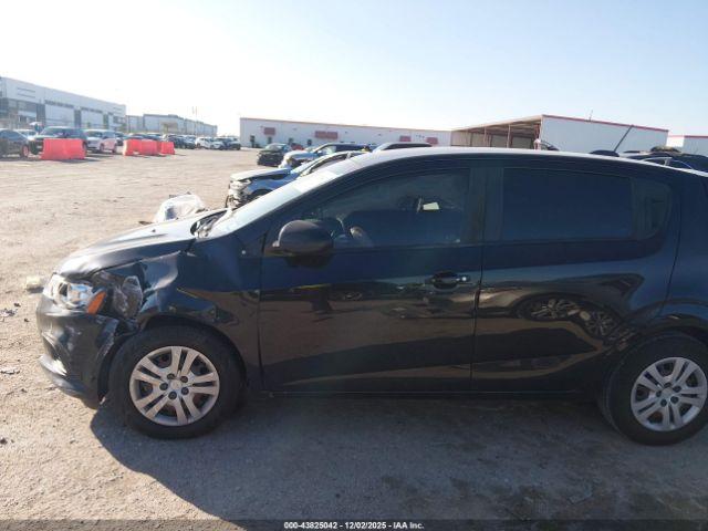 Chevrolet Sonic Fwd  1fl 5-door Image 7