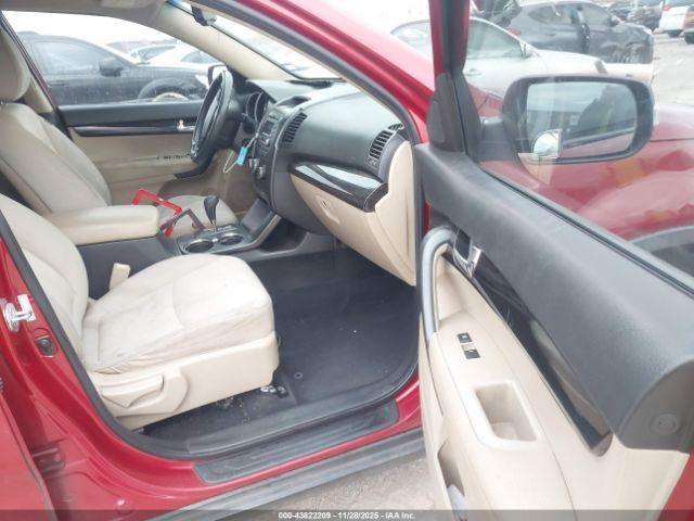 Kia Sorento Lx Image 11