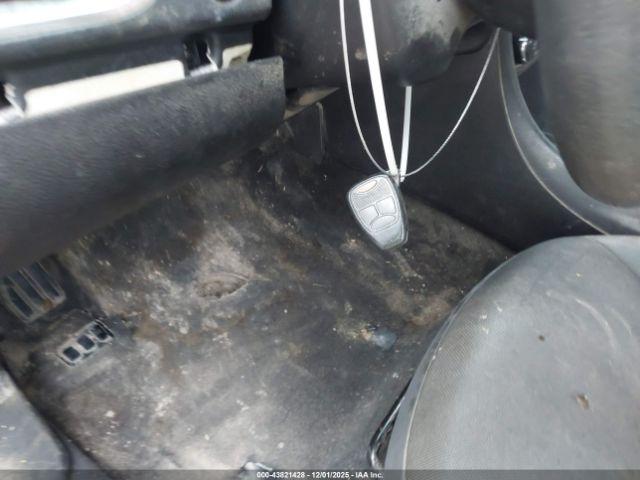 Dodge Avenger Se Image 12