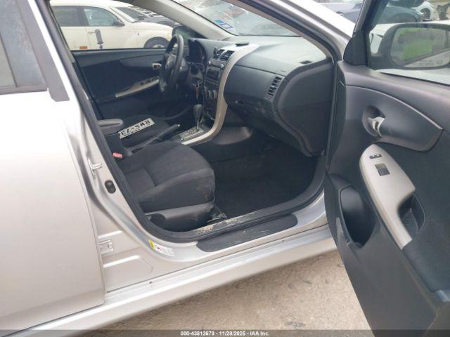 Toyota Corolla S Image 7