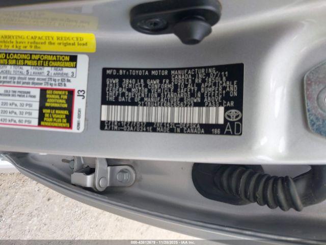 Toyota Corolla S Image 2