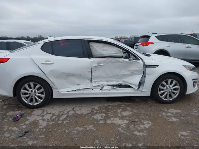 Kia Optima Lx Image 12