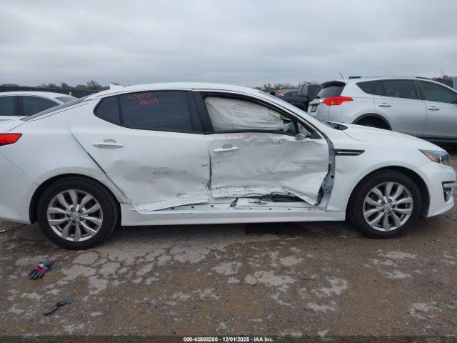 Kia Optima Lx Image 12