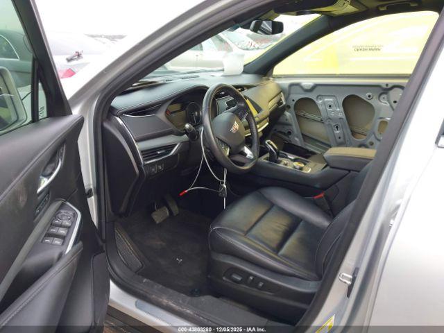 Cadillac XT4 Fwd Premium Luxury Image 8