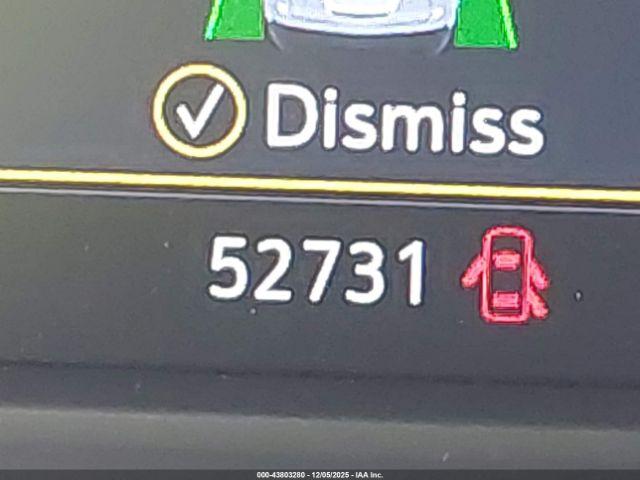 Cadillac XT4 Fwd Premium Luxury Image 3