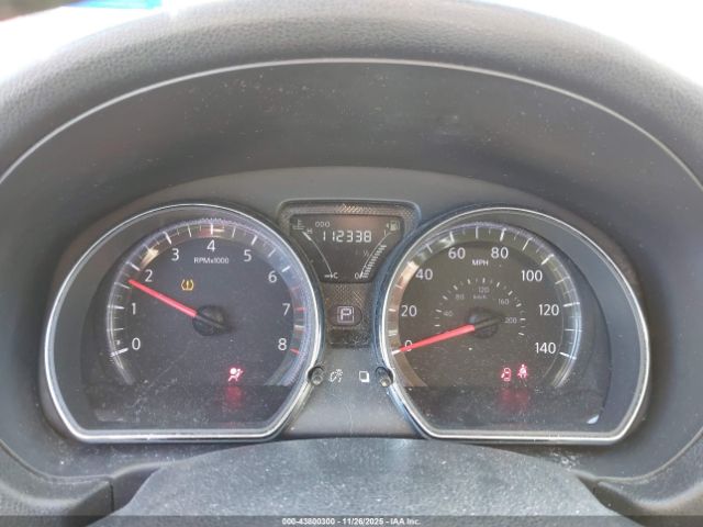 Nissan Versa 1.6 Sv Image 6