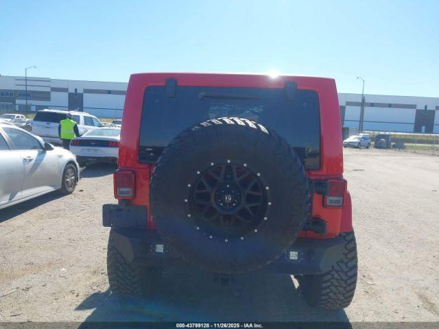 Jeep Wrangler Sahara Image 10