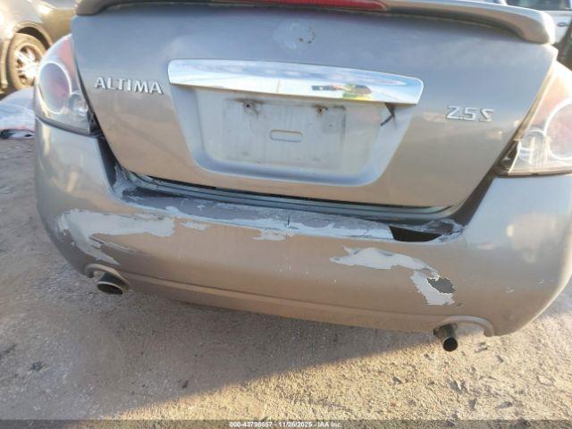 Nissan Altima 2.5 S Image 14