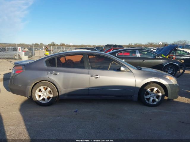 Nissan Altima 2.5 S Image 6