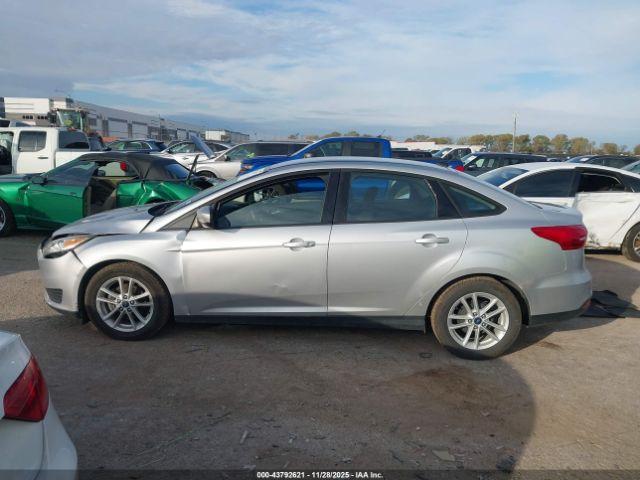 Ford Focus Se Image 11