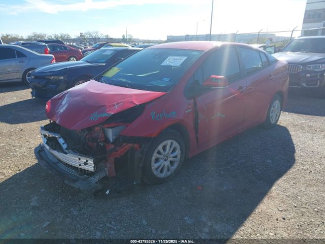 Toyota Prius Le Image 4