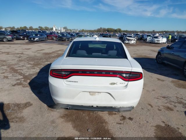 Dodge Charger Sxt Image 3