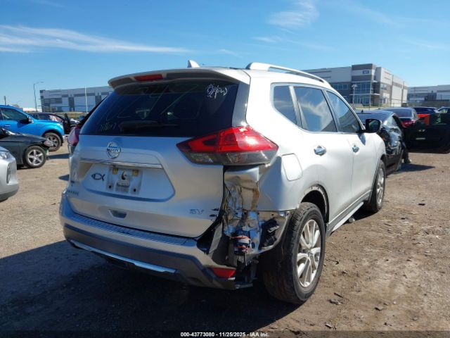 Nissan Rogue Sv Image 3