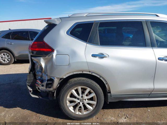 Nissan Rogue Sv Image 13