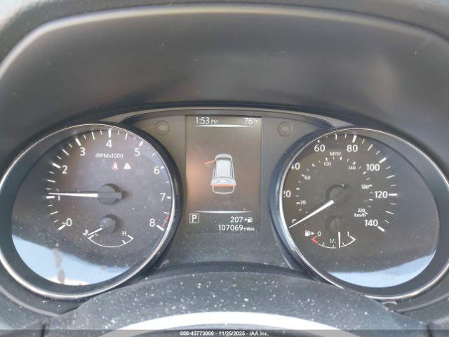 Nissan Rogue Sv Image 14