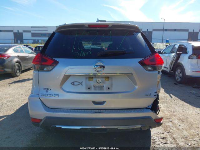 Nissan Rogue Sv Image 11