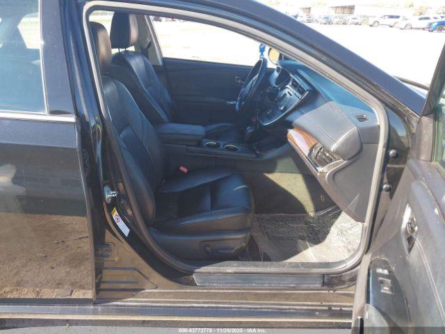 Toyota Avalon Xle Image 7