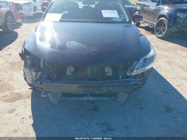 Toyota Avalon Xle Image 8