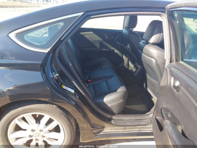 Toyota Avalon Xle Image 12