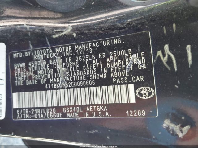 Toyota Avalon Xle Image 2