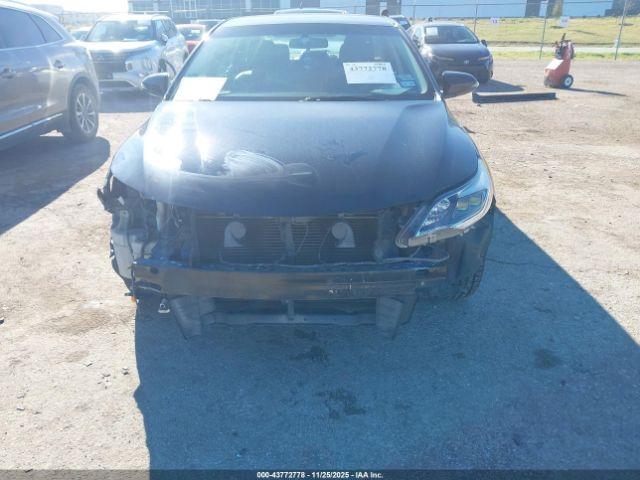 Toyota Avalon Xle Image 6