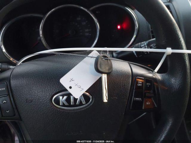 Kia Sorento Lx Image 13