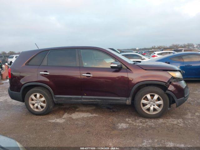 Kia Sorento Lx Image 4